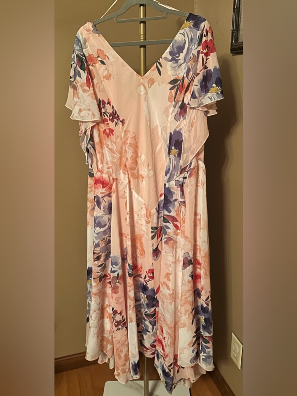 Robbie Bee Pink Floral Midi Dress with Cowl Neck - Picture 2 of 4